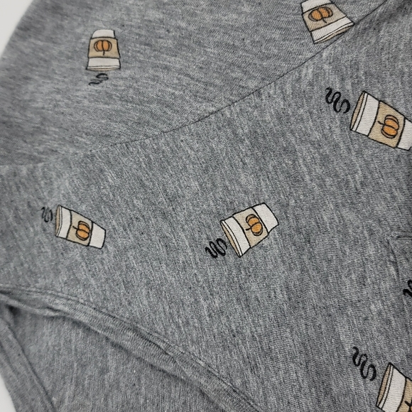 2 for $20 Torrid T shirts - Picture 3 of 3